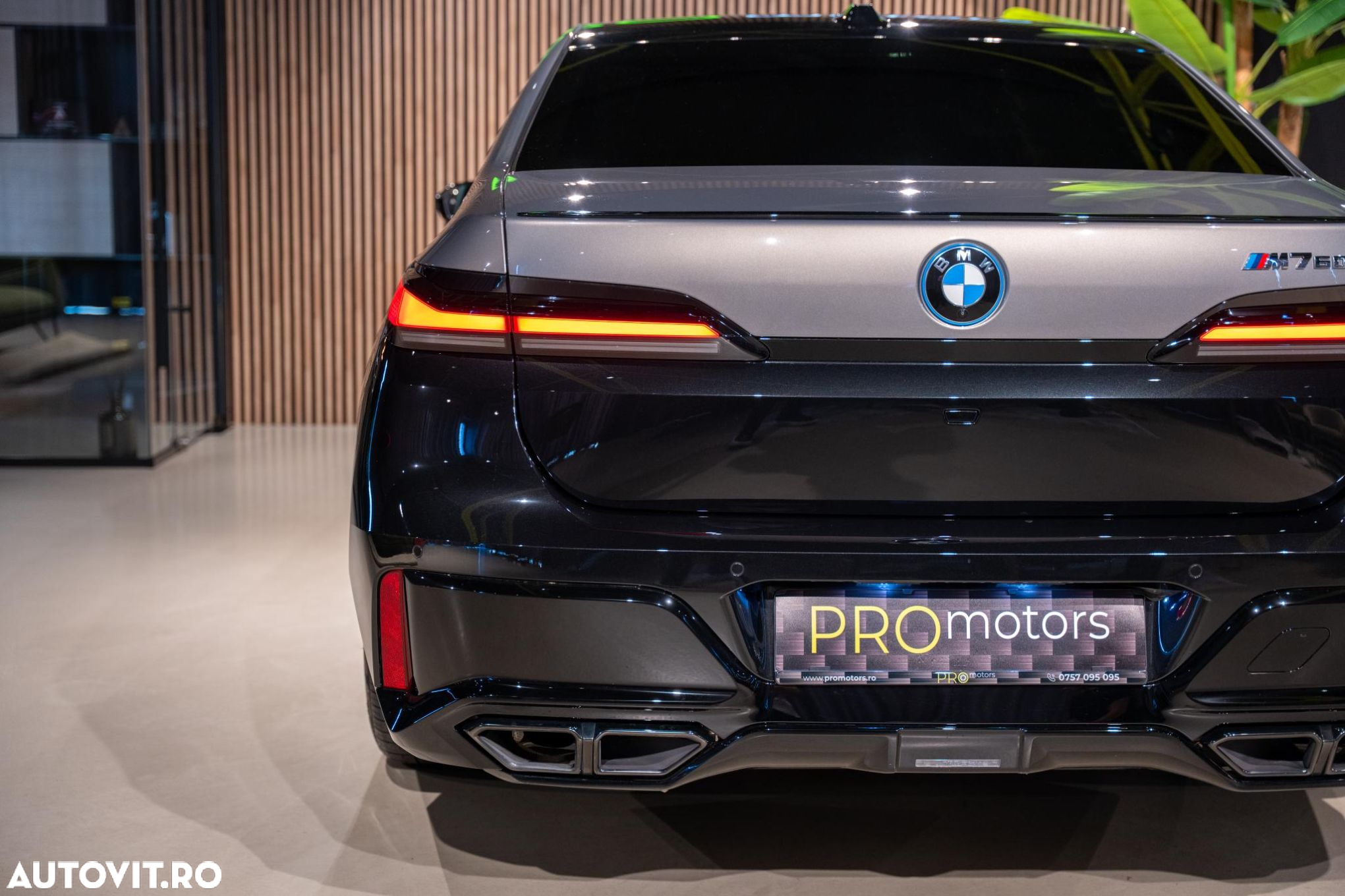 BMW M7 - 15