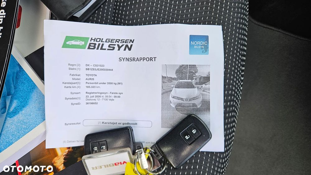 Toyota Auris - 40