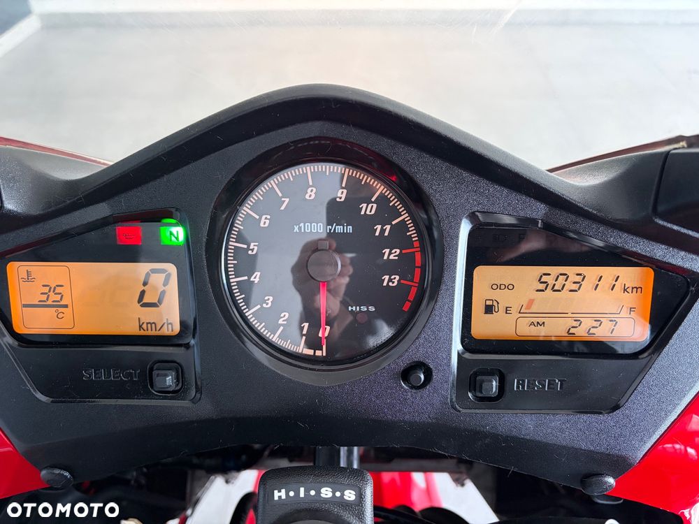 Honda VFR - 7