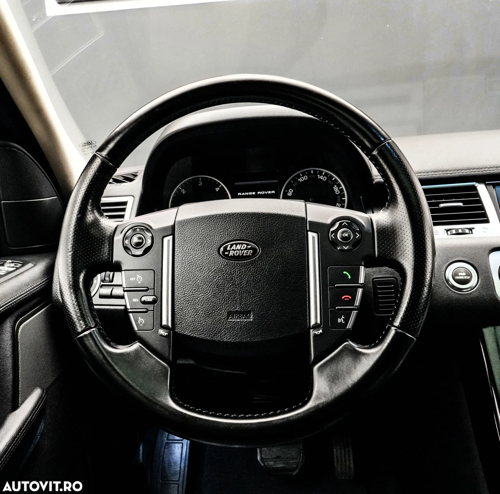 Land Rover Range Rover Sport 3.0 TDV6 - 19