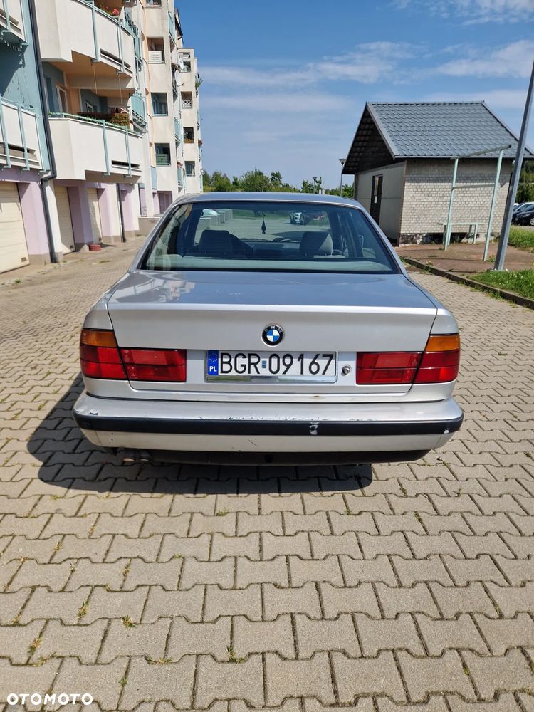 BMW Seria 5 525tds - 3