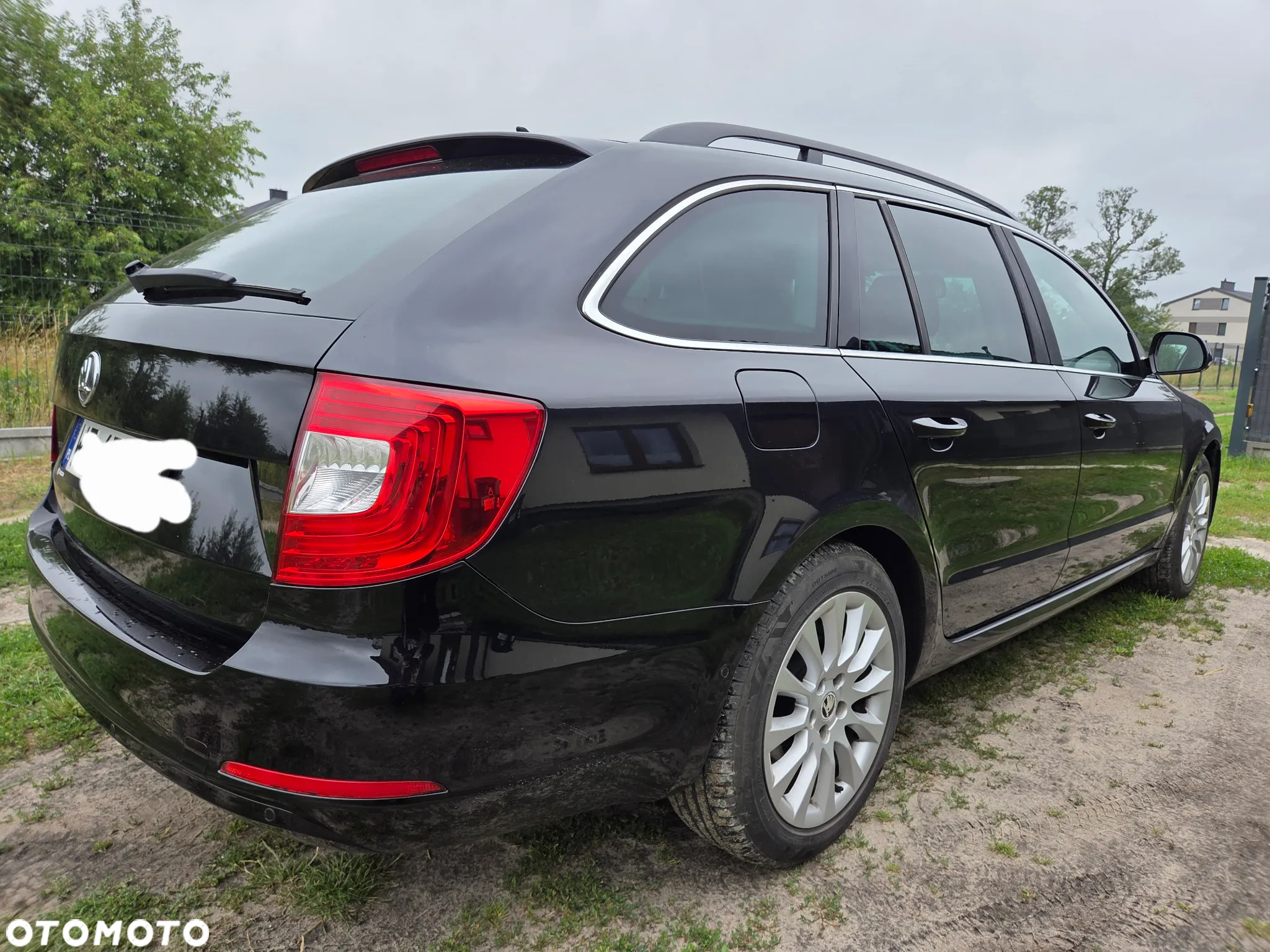 Skoda Superb Combi 2.0 TDI DSG Ambition - 9