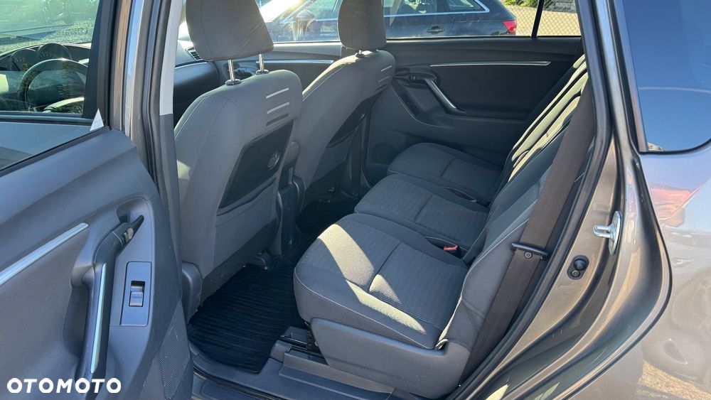 Toyota Verso 1.8 Premium EU5 7os - 24