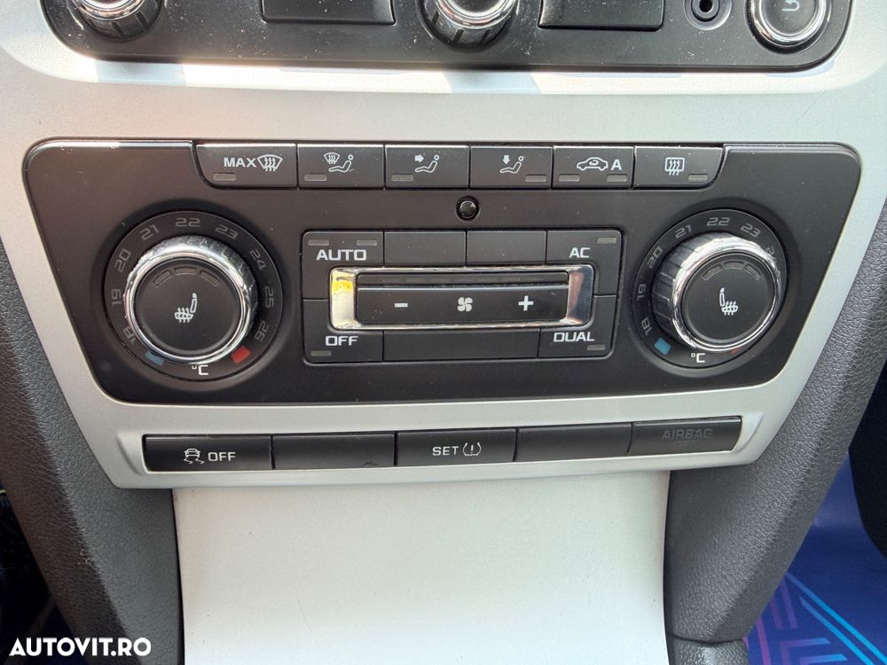 Skoda Octavia 2.0 TDI DPF Elegance - 14