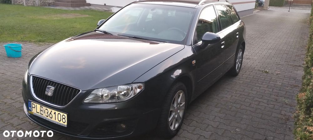 Seat Exeo 2.0 TDI DPF Style - 1
