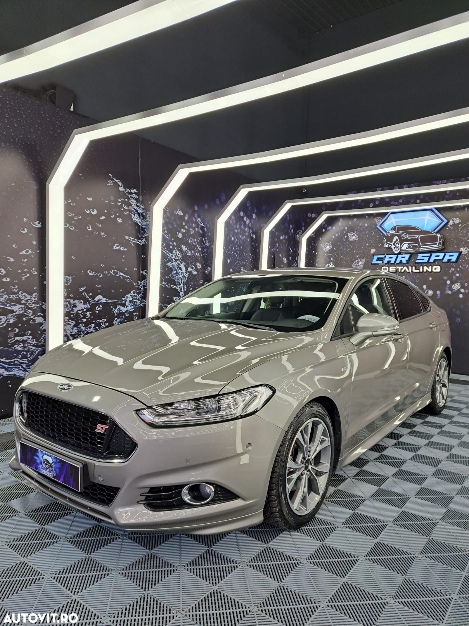 Ford Mondeo 2.0 TDCi Powershift ST Line High - 1