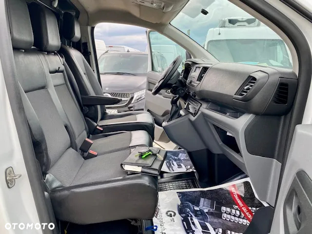 Toyota Proace - 10