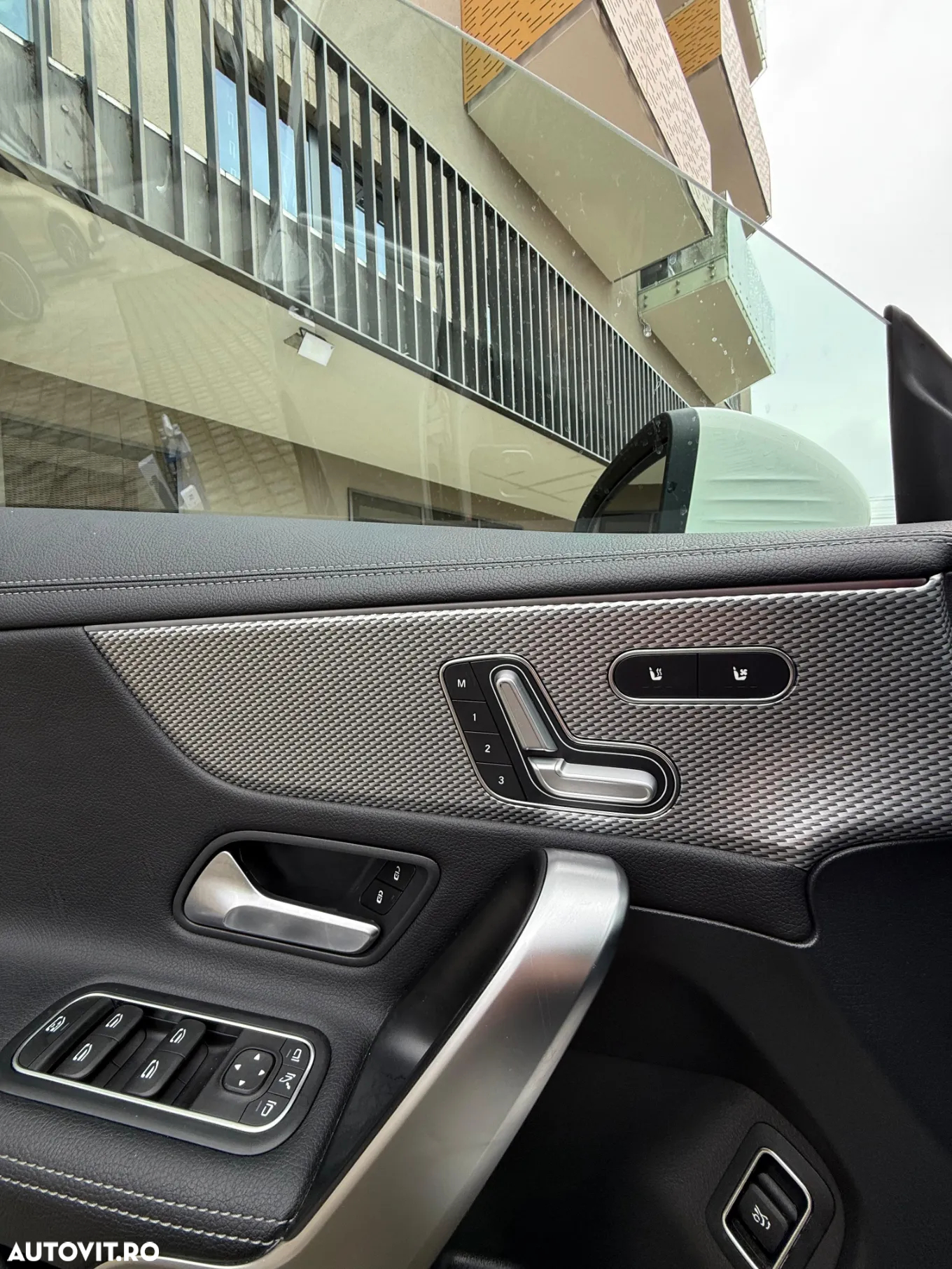 Mercedes-Benz CLA 220 4MATIC Coupe - 11