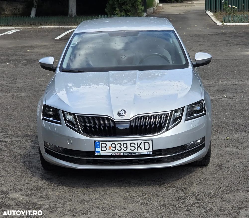 Skoda Octavia 1.5 TSI DSG MHEV Style - 6