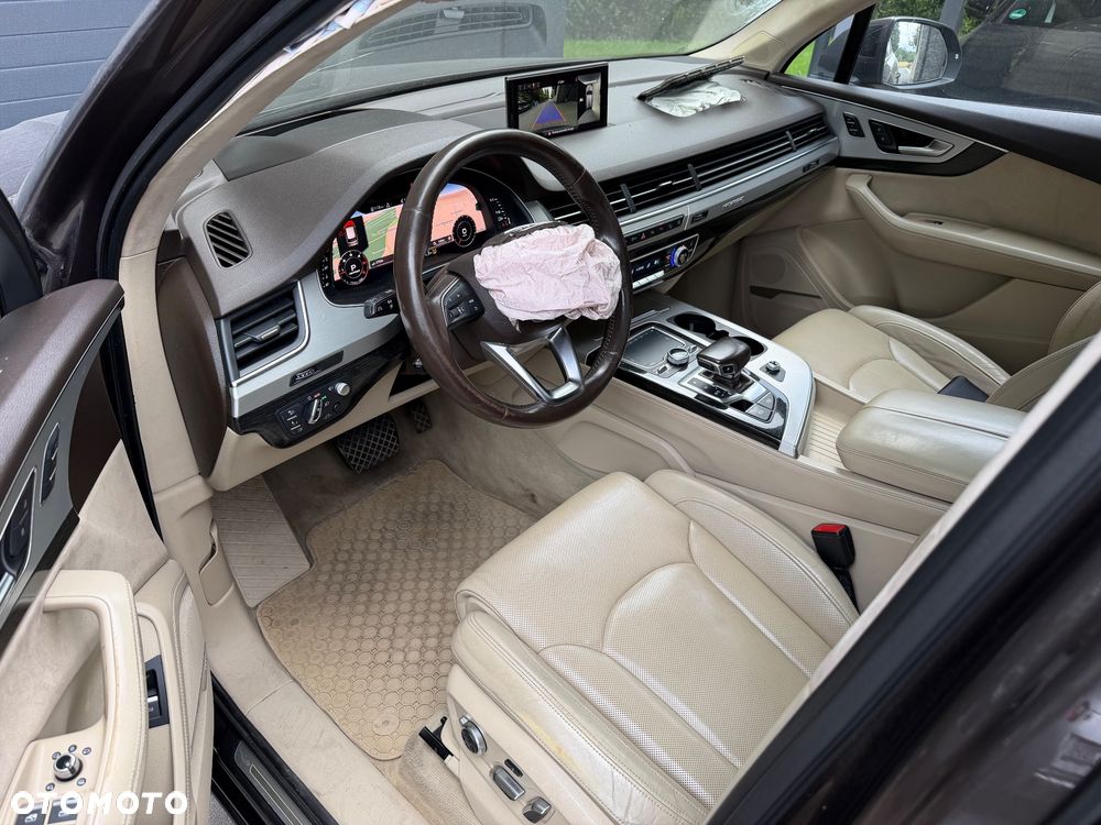 Audi Q7 3.0 TDI Quattro Tiptronic - 5