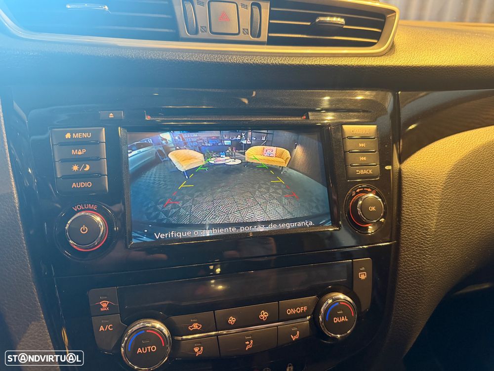 Nissan Qashqai 1.5 dCi DCT N-CONNECTA - 34