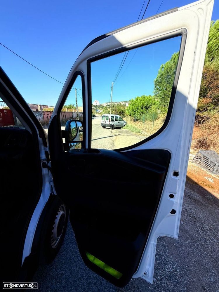 Iveco Daily 2.3 35S14V 4100 18m3 - 8