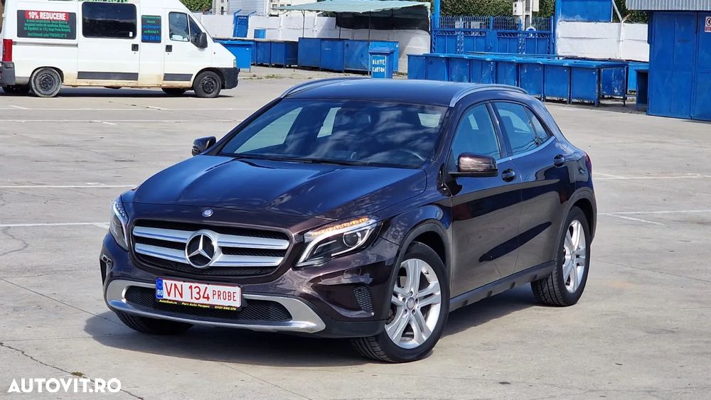 Mercedes-Benz GLA 200 (CDI) d 7G-DCT Urban - 23