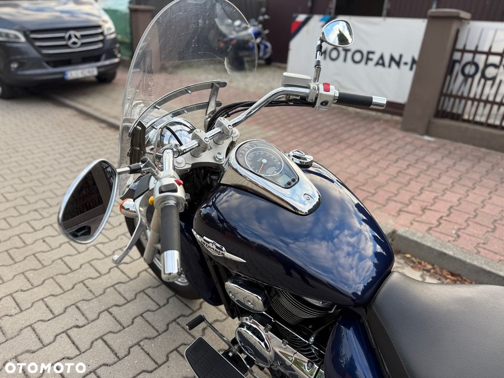 Suzuki Intruder - 25