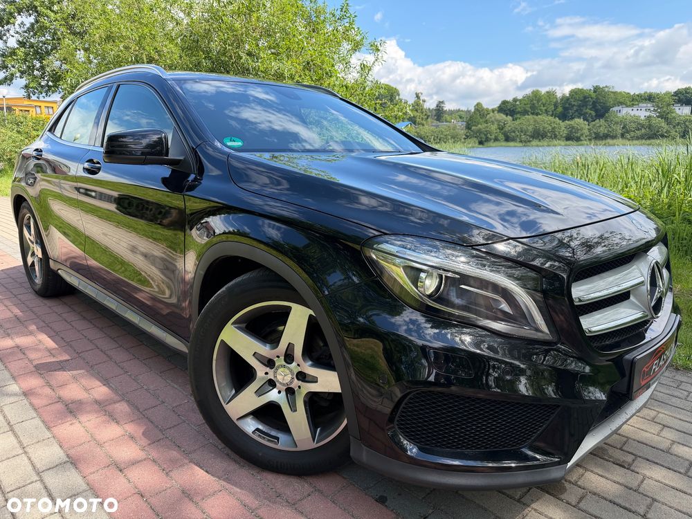Mercedes-Benz GLA 200 AMG Line - 7