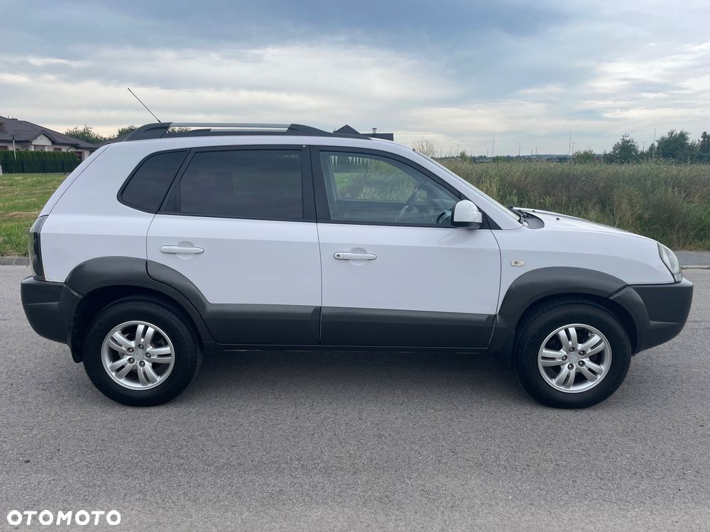 Hyundai Tucson 2.0 Active / Style - 28