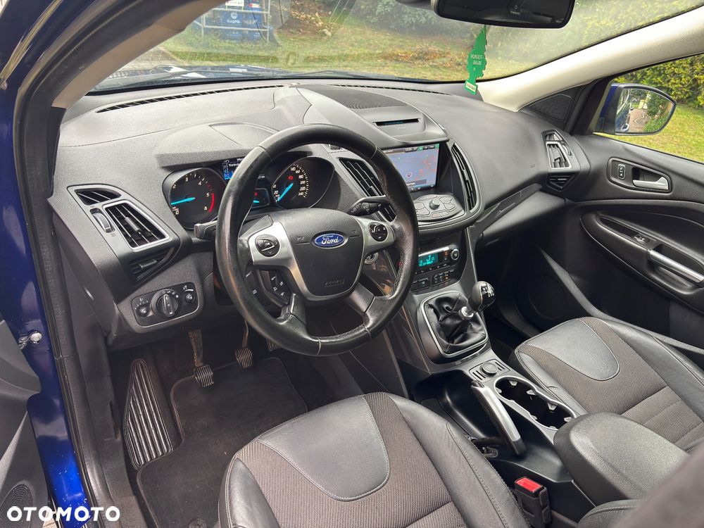 Ford Kuga 2.0 TDCi 2x4 Individual - 28
