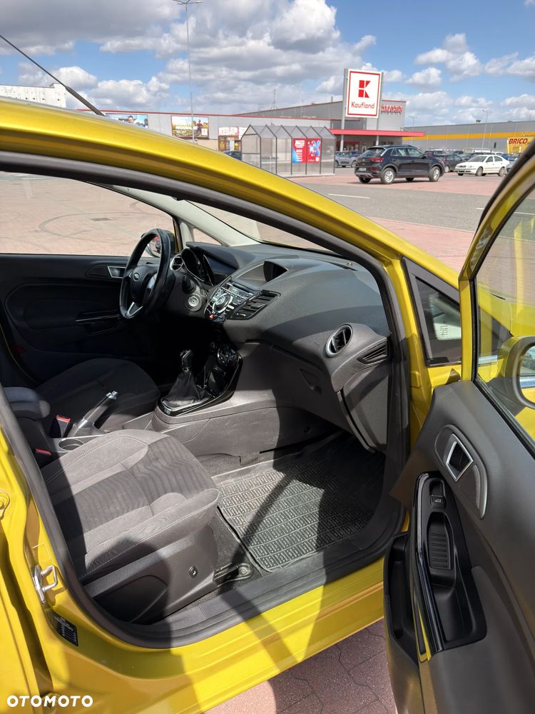 Ford Fiesta 1.0 EcoBoost STart-Stop Titanium - 13