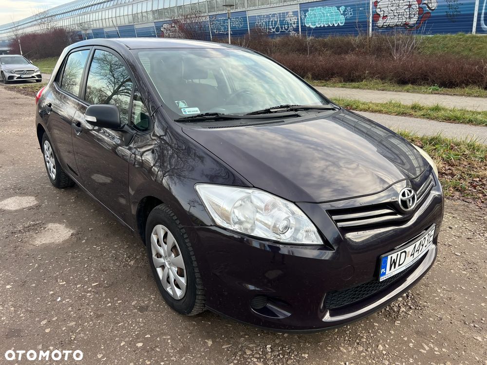 Toyota Auris 1.33 VVT-i Active - 3