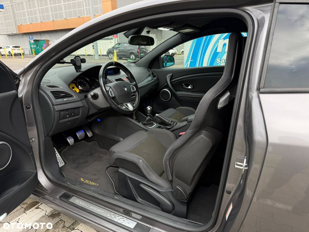 Renault Megane 2.0 16V RS - 11