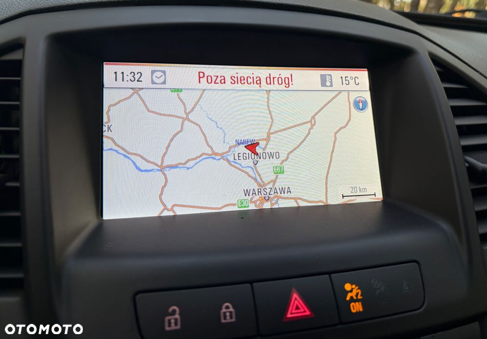 Opel Insignia - 17