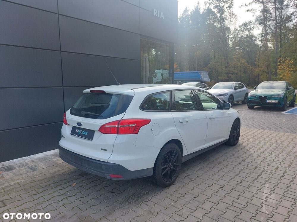 Ford Focus 1.0 EcoBoost Trend ASS - 8