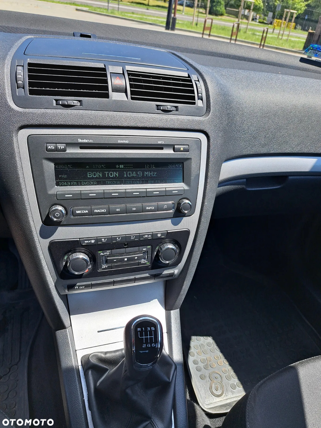 Skoda Octavia 2.0 TDI Ambiente - 30