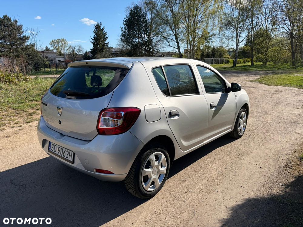 Dacia Sandero 1.5 dCi Laureate - 3