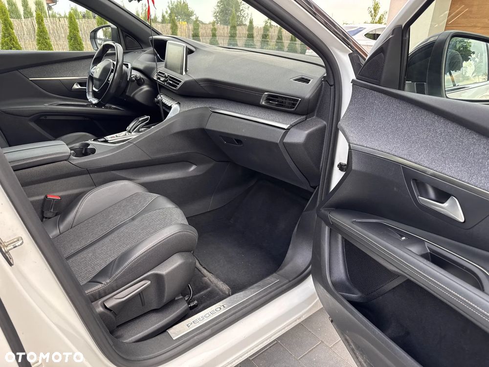Peugeot 3008 1.5 BlueHDi GT S&S EAT8 - 16