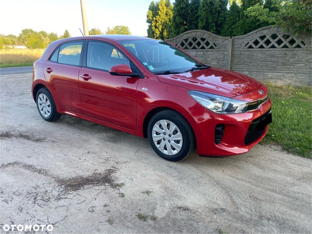 Kia Rio - 3