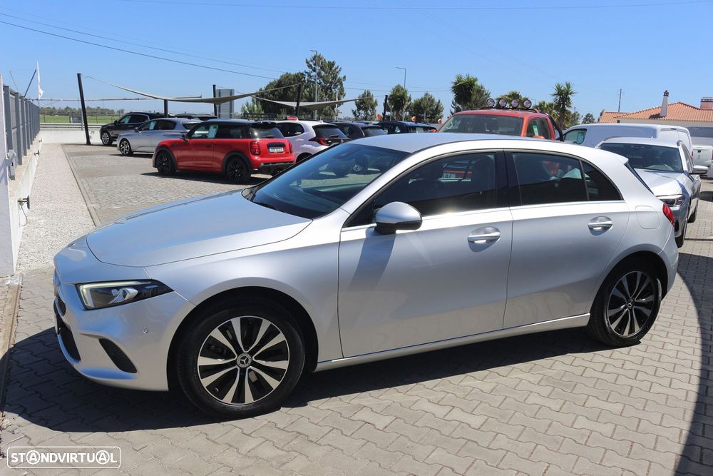 Mercedes-Benz A 250 e Style Plus - 11