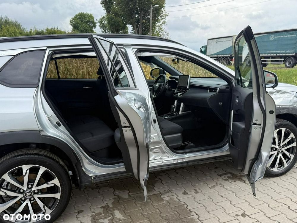 Toyota Corolla Cross 2.0 Hybrid Style - 26
