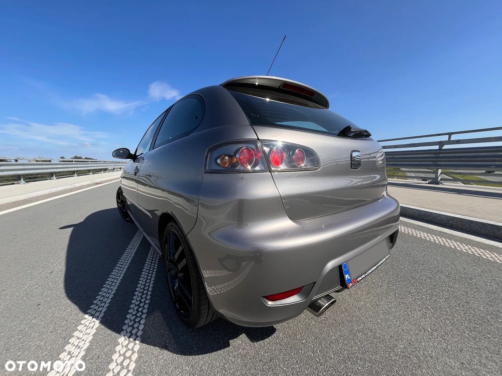 Seat Ibiza - 4