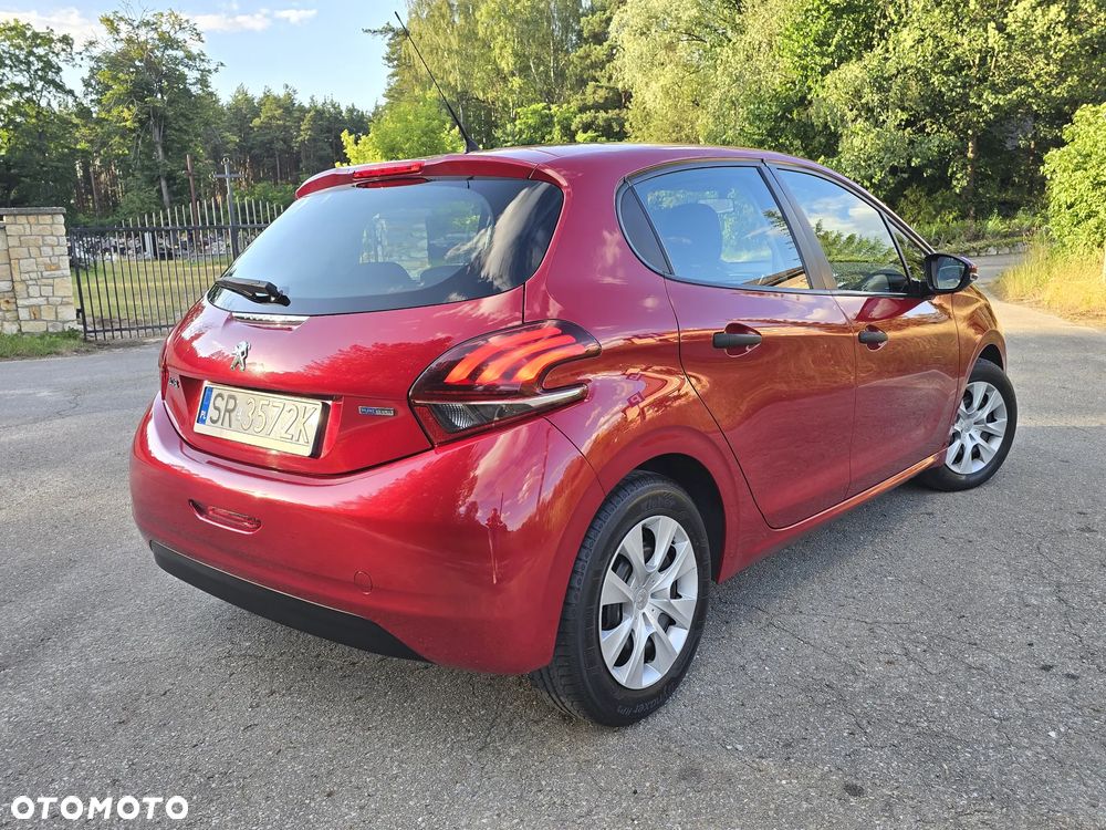 Peugeot 208 1.2 PureTech Active - 11