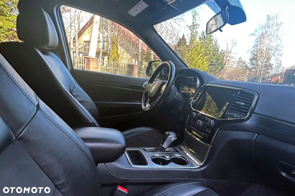 Jeep Grand Cherokee - 3