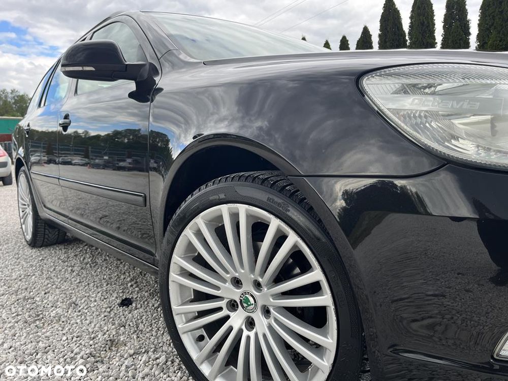 Skoda Octavia 1.6 TDI DPF Ambiente - 12