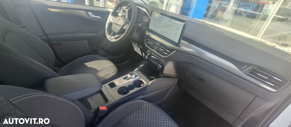 Ford Kuga 1.5 EcoBoost A8 FWD Titanium - 12