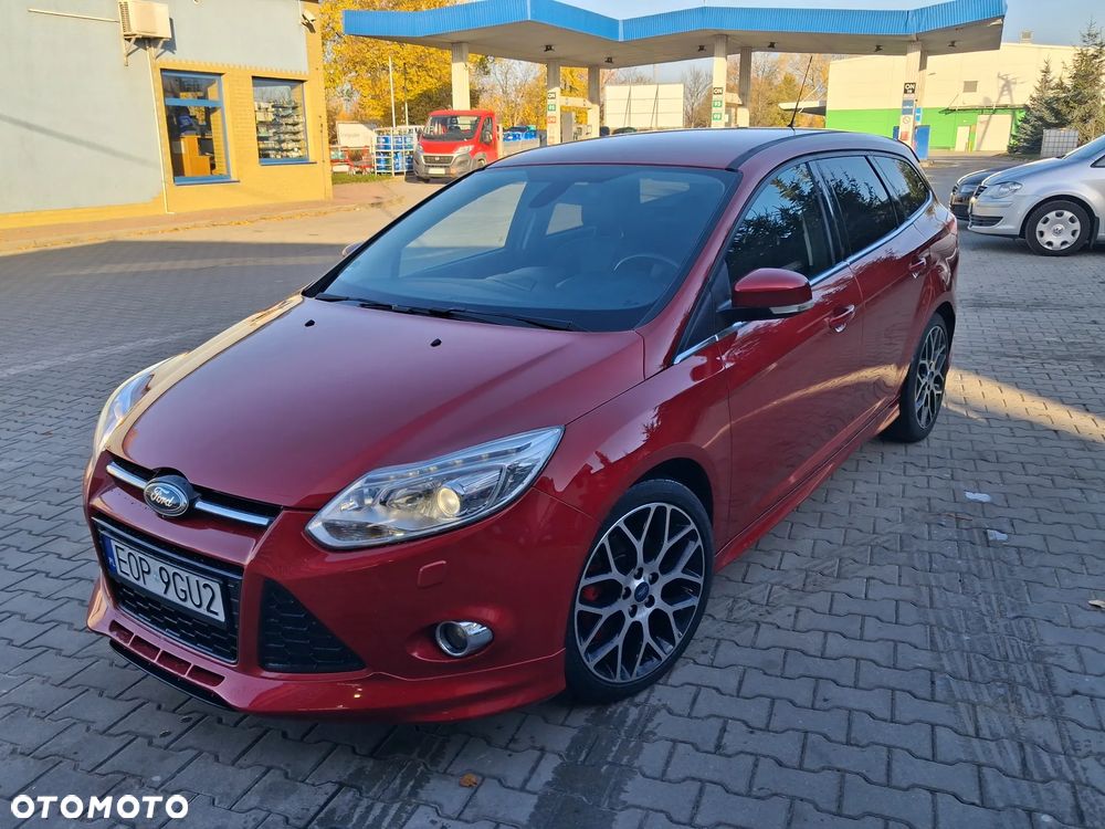 Ford Focus 2013 photo 2