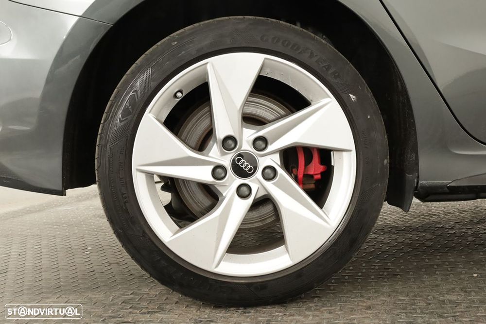 Audi A3 Sportback 45 TFSIe S line - 5
