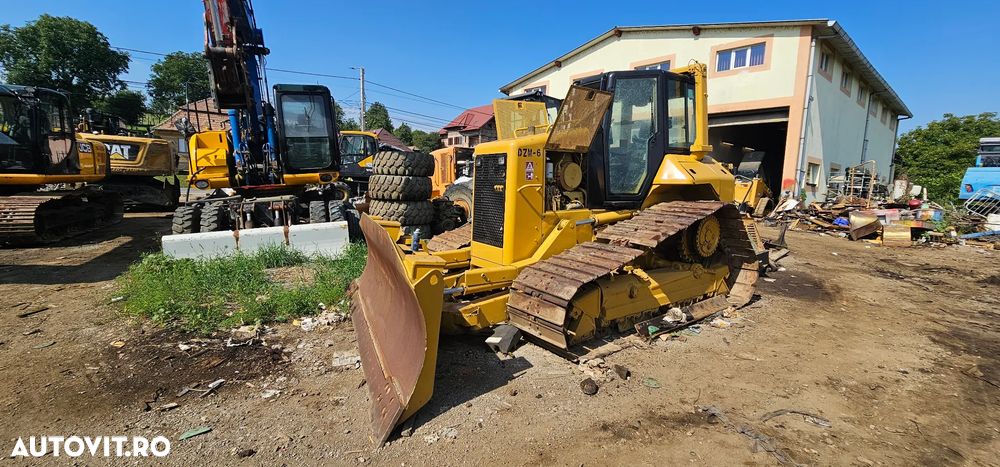 Caterpillar CAT D5N LGP Buldozer - 1