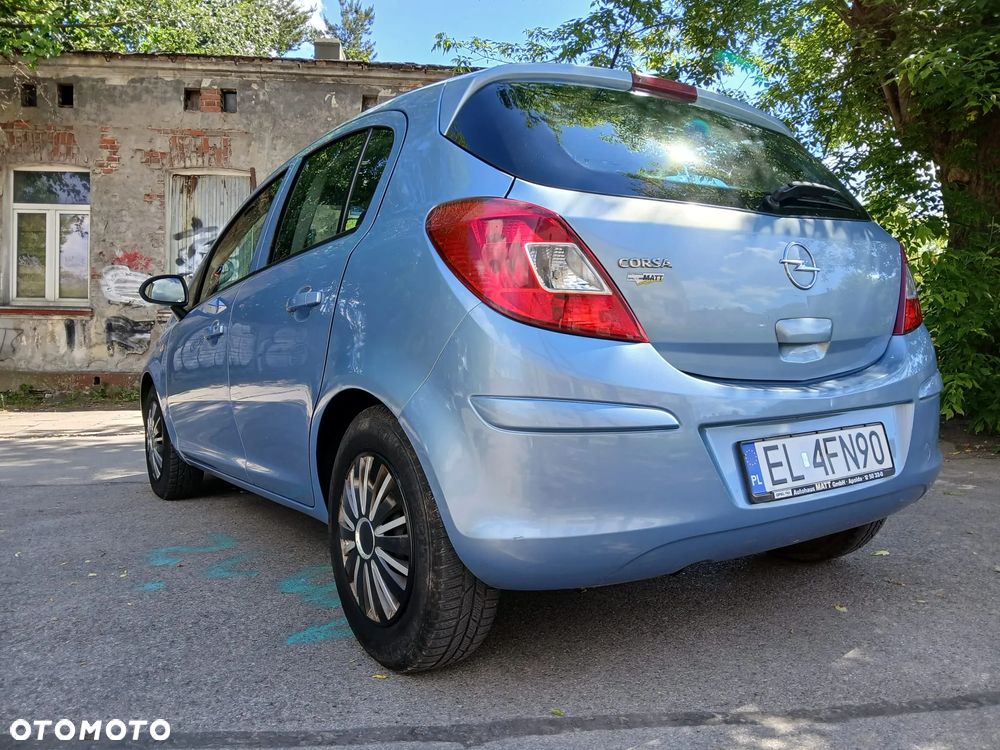 Opel Corsa 1.2 16V - 17