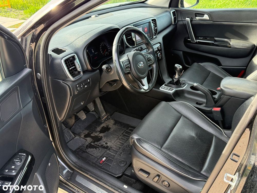 Kia Sportage 2.0 CRDI 4WD Fifa World Cup Edition - 20