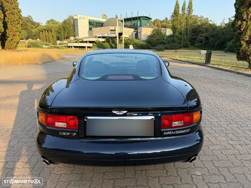 Aston Martin DB7 Vantage Coupé - 2