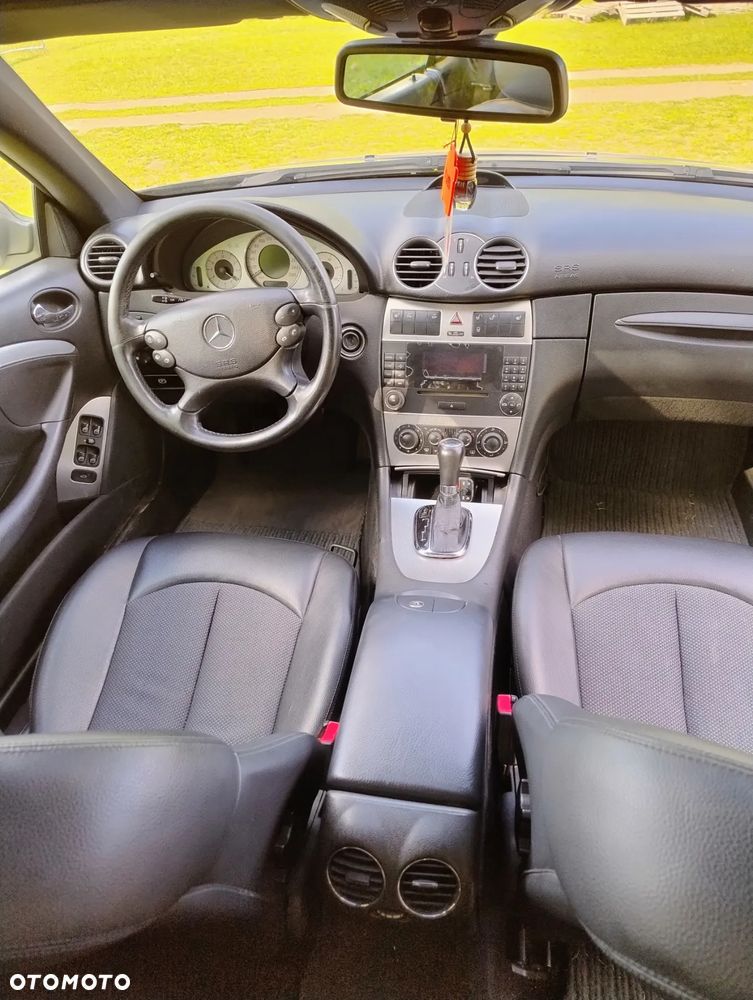 Mercedes-Benz CLK Coupe 220 CDI Automatik Avantgarde DPF - 16