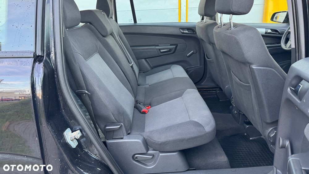 Opel Zafira 1.8 Enjoy - 16