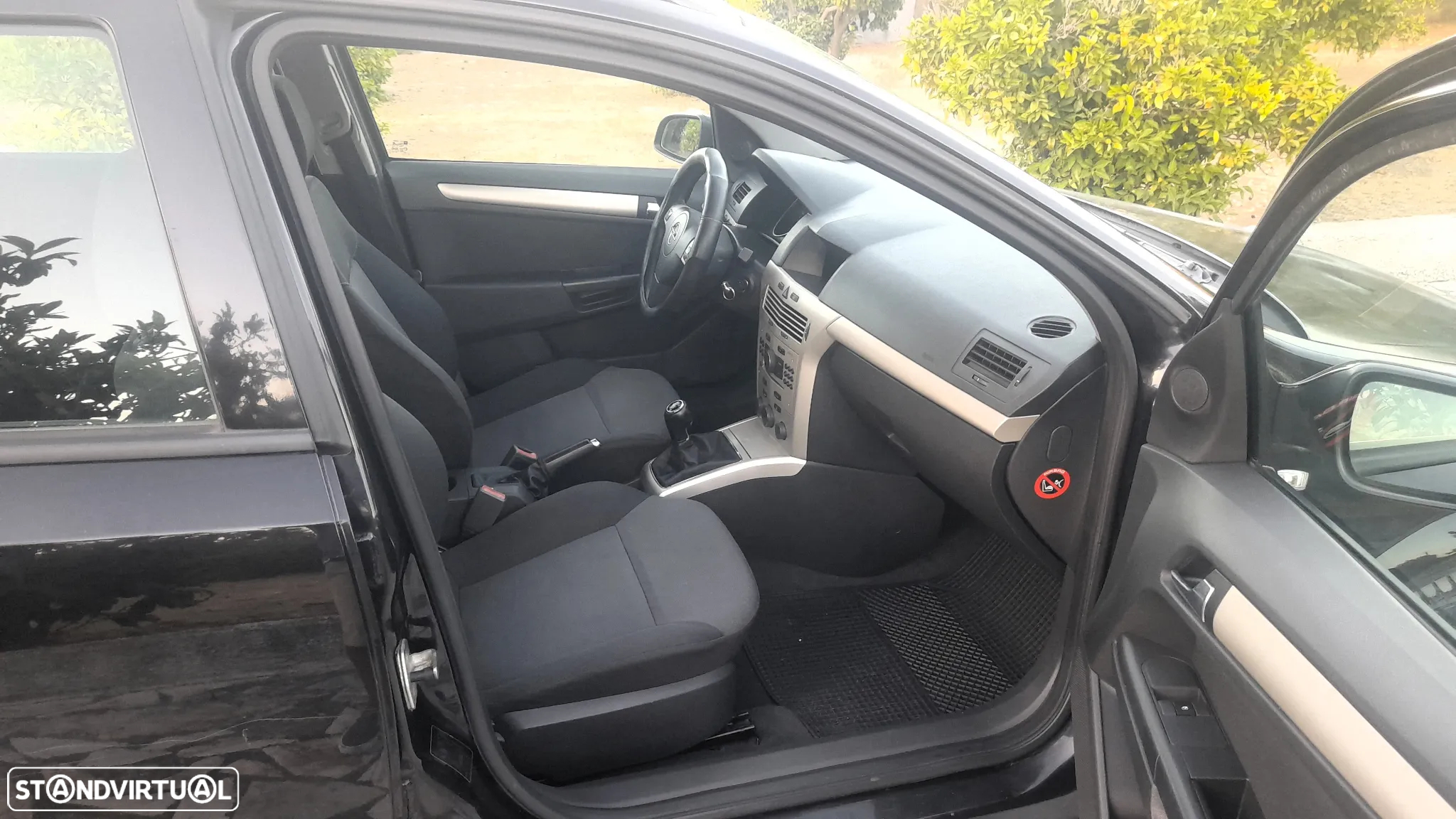 Opel Astra Caravan 1.3 CDTi Enjoy - 39