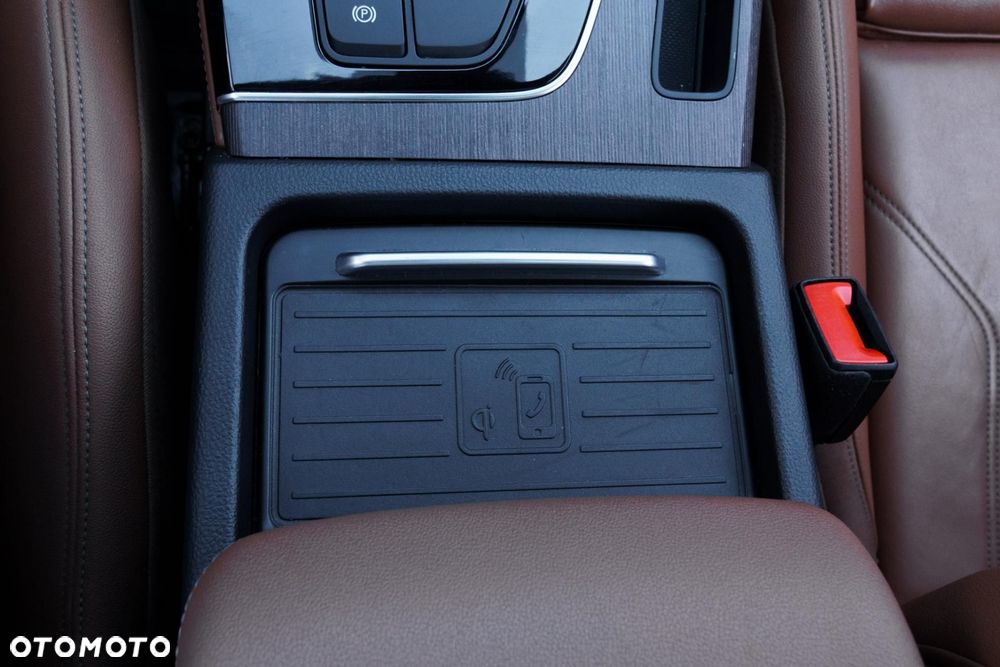 Audi Q5 Sportback - 30