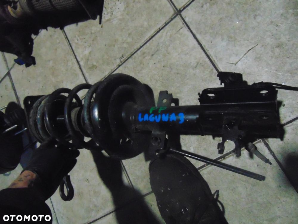 Amortyzatory przód laguna 3 cena sztuka - 2