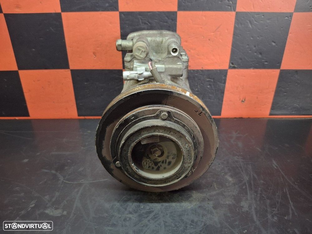 Compressor Do Ar Condicionado Toyota Dyna Camião De Plataforma/Chassis - 1