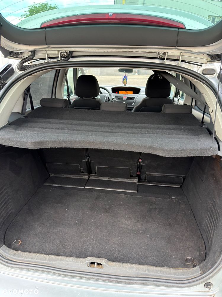 Citroën C4 Picasso 1.6 HDi Impress - 10